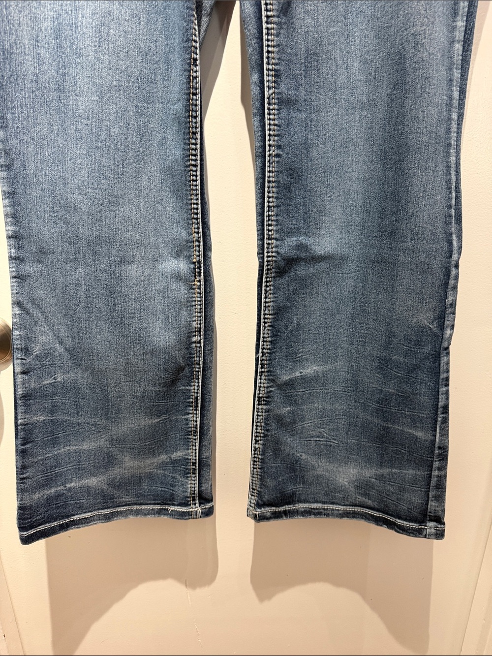 Amethyst Women’s Denim Jeans - Picture 6 of 10